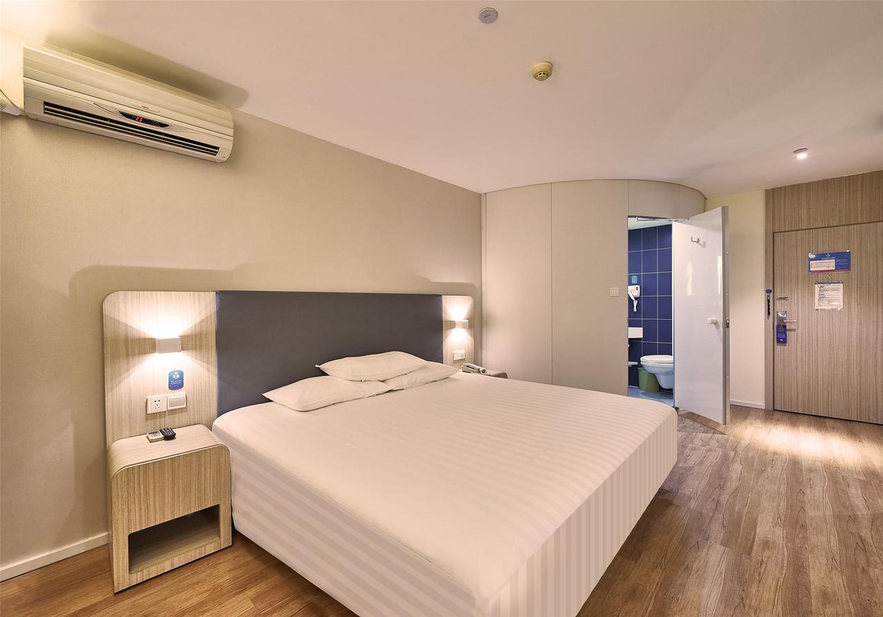 Hanting Express Jiande Xin'Anjiang New Branch エクステリア 写真